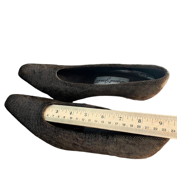 Vintage Margaret Jerrold Gold Lame Knit Pumps Leather Sole 8 - Picture 8 of 11